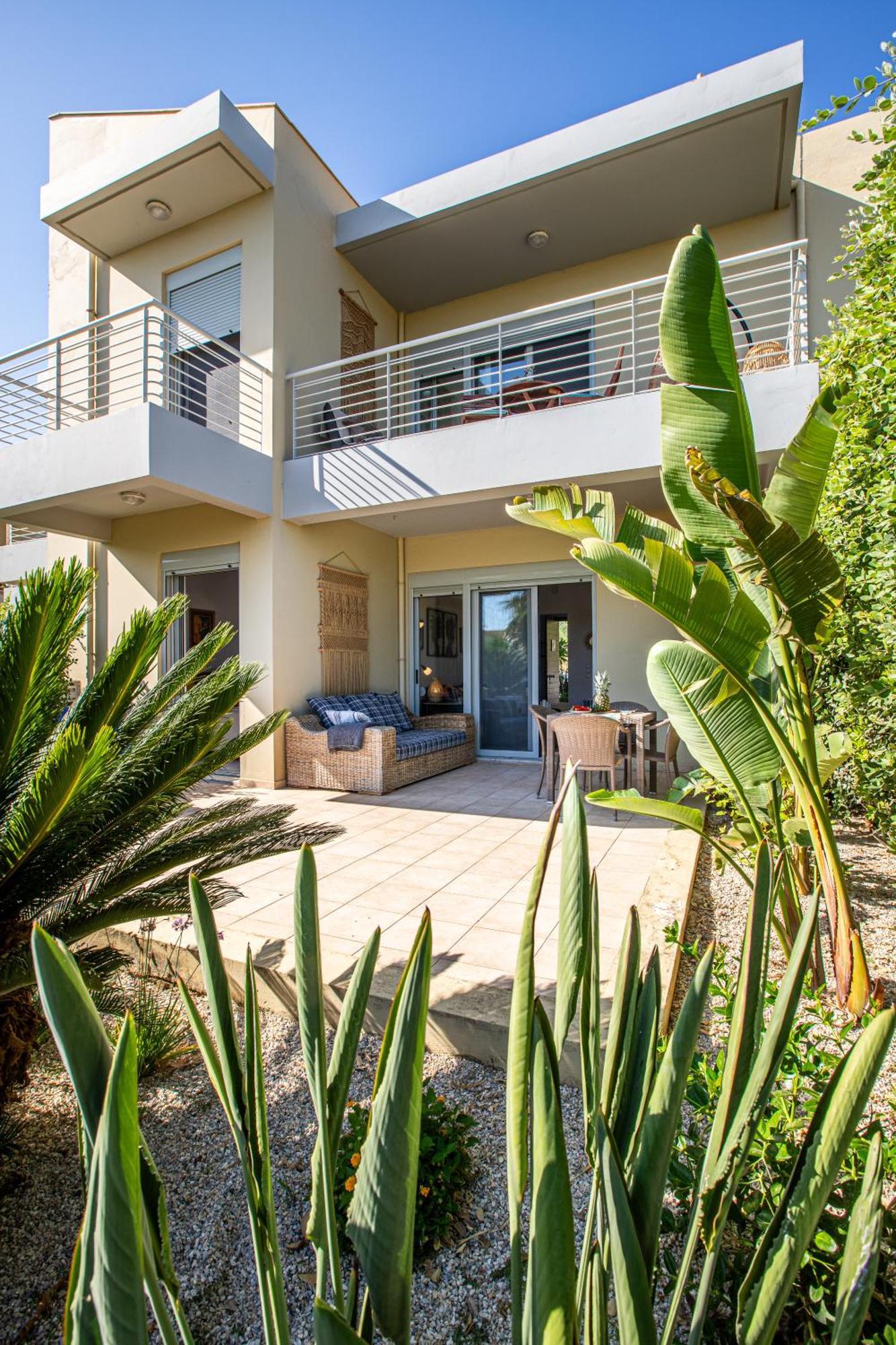 Maleme Yoga Blue Apartment Ханя Екстериор снимка