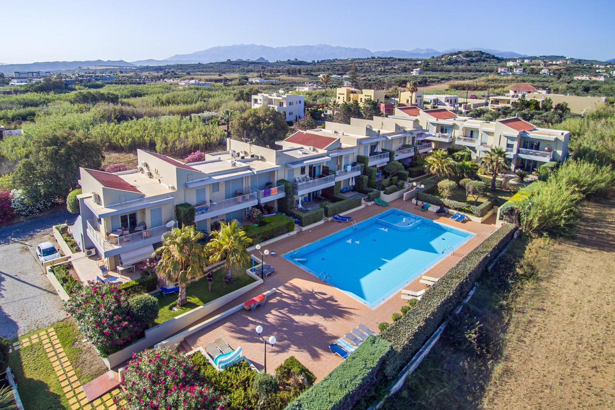 Maleme Yoga Blue Apartment Ханя Екстериор снимка